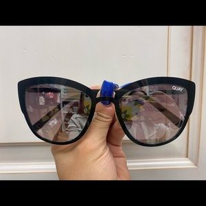 Quay Supergirl Sunglasses